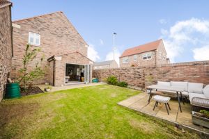 12 Throstle Nest- click for photo gallery